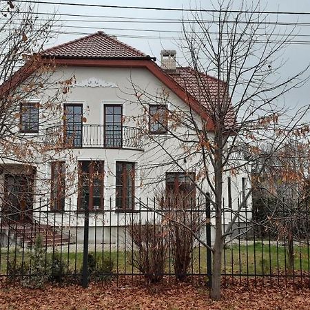 Anatoliya Guesthouse Καλίνινγκραντ Εξωτερικό φωτογραφία